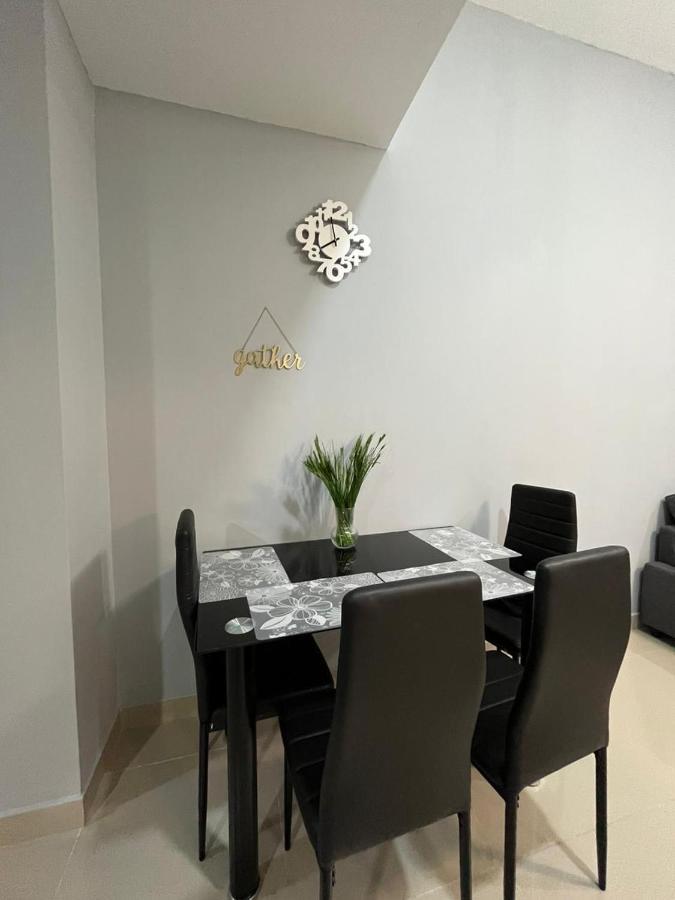 Lavish One Bedroom Apartment@ Marina * Dubai